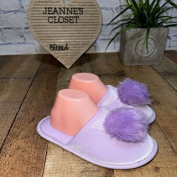 Victorias Secret Slippers Purple Pom Pom House Lounge Soft Shoes Size L 9-10 - Picture 8 of 9